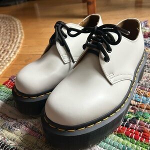 Dr. Martens Women's 1461 Quad Platform White Leather Shoes Size women’s 8 unisex